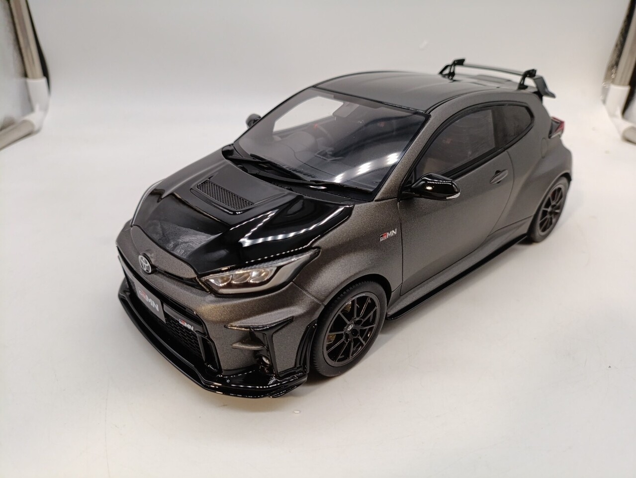 Toyota Toyota Yaris GR (Circuit Package) 2022 - 1:18 - Otto Mobile Models Toyota Toyota Yaris GR (Circuit Package) 2022 - 1:18 - Otto Mobile Models