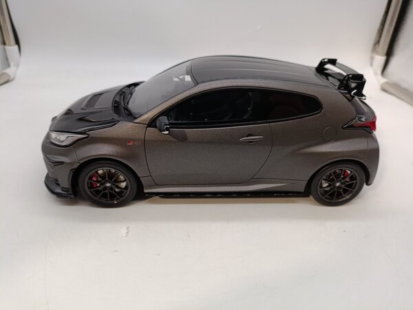 Toyota Toyota Yaris GR (Circuit Package) 2022 - 1:18 - Otto Mobile Models Toyota Toyota Yaris GR (Circuit Package) 2022 - 1:18 - Otto Mobile Models