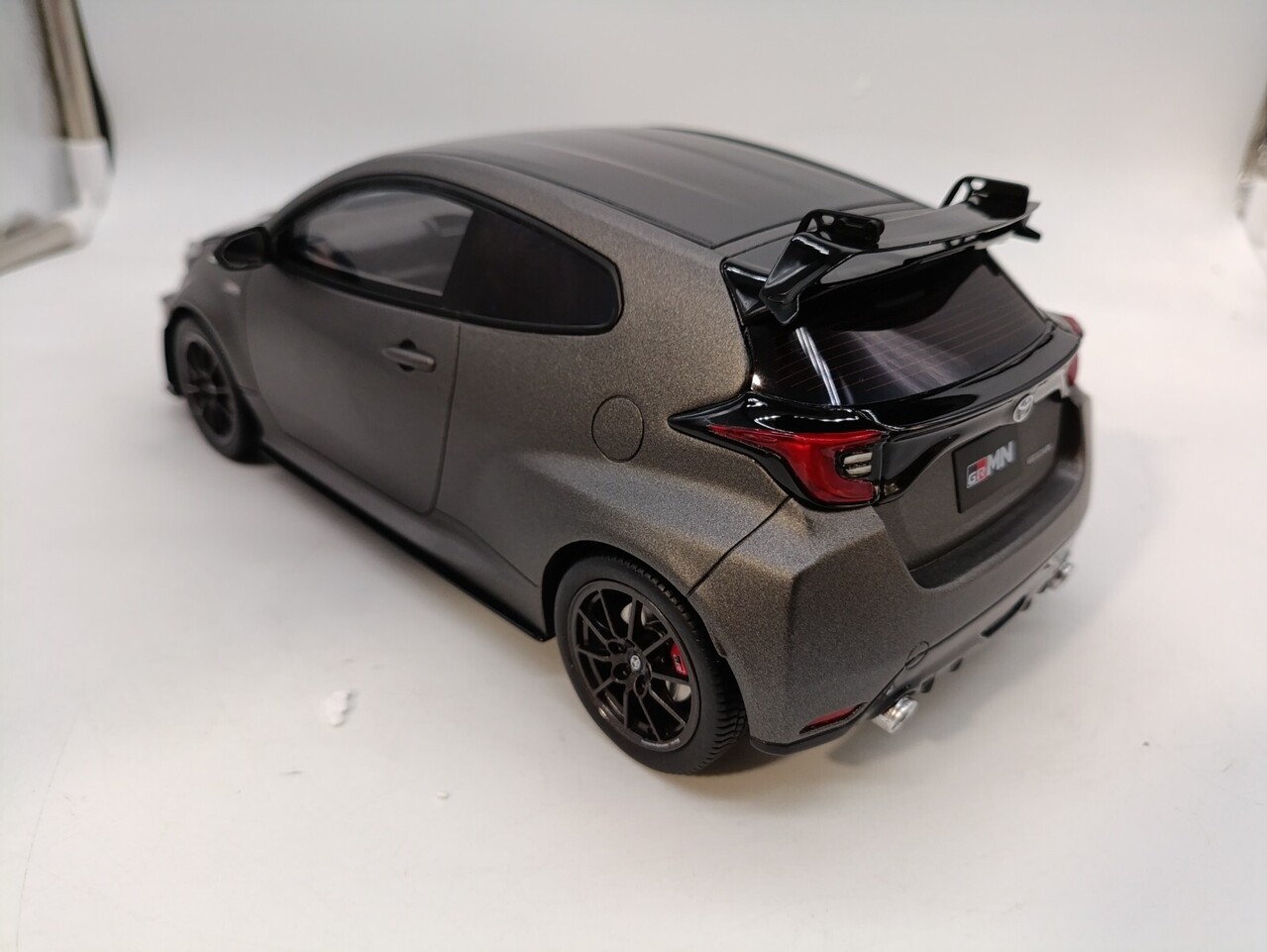 Toyota Toyota Yaris GR (Circuit Package) 2022 - 1:18 - Otto Mobile Models Toyota Toyota Yaris GR (Circuit Package) 2022 - 1:18 - Otto Mobile Models