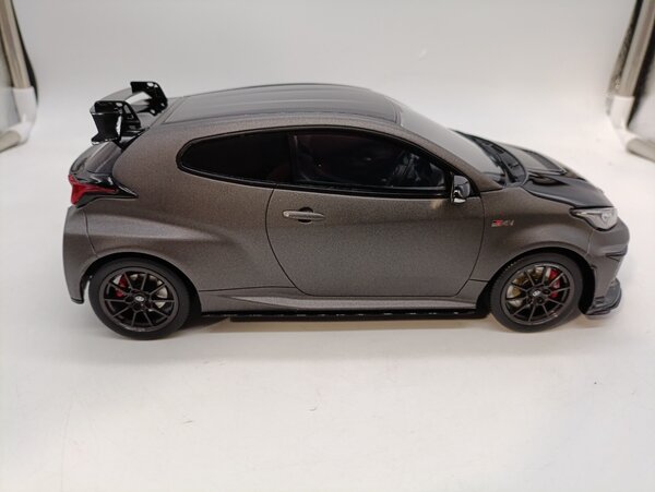 Toyota Toyota Yaris GR (Circuit Package) 2022 - 1:18 - Otto Mobile Models Toyota Toyota Yaris GR (Circuit Package) 2022 - 1:18 - Otto Mobile Models