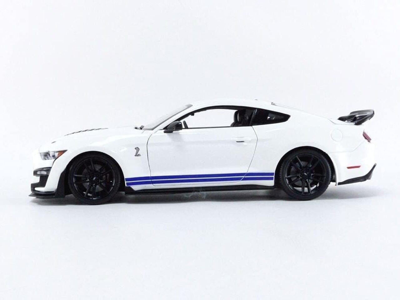 Ford Ford Mustang Shelby GT500 2020 - 1:18 - Maisto Ford Ford Mustang Shelby GT500 2020 - 1:18 - Maisto