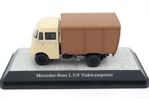 Mercedes-Benz Mercedes-Benz L319 Viehtransporter - 1:43 - Premium ClassiXXs Mercedes-Benz Mercedes-Benz L319 Viehtransporter - 1:43 - Premium ClassiXXs