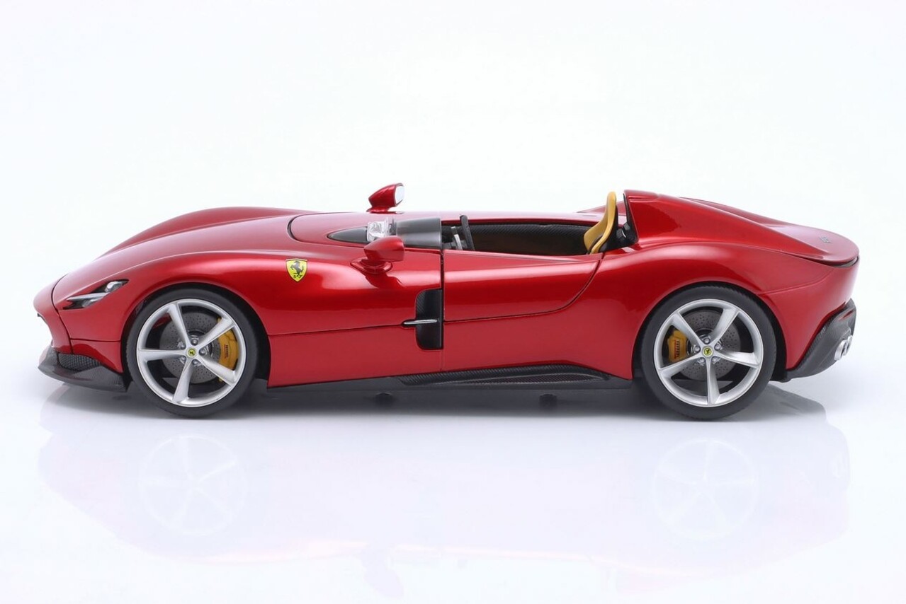 Ferrari Ferrari Monza SP1 - 1:18 - Bburago (Signature Series) Ferrari Ferrari Monza SP1 - 1:18 - Bburago (Signature Series)