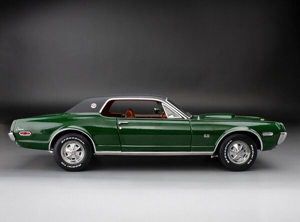 Mercury Mercury Cougar XR7G 1968 - 1:18 - Sun Star Mercury Mercury Cougar XR7G 1968 - 1:18 - Sun Star