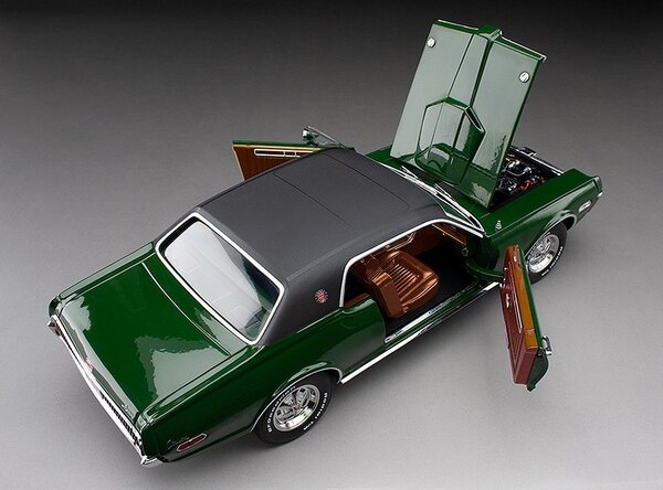 Mercury Mercury Cougar XR7G 1968 - 1:18 - Sun Star Mercury Mercury Cougar XR7G 1968 - 1:18 - Sun Star