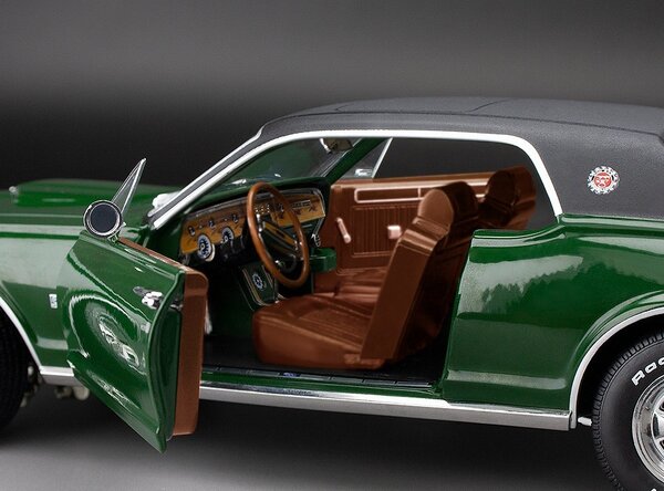 Mercury Mercury Cougar XR7G 1968 - 1:18 - Sun Star Mercury Mercury Cougar XR7G 1968 - 1:18 - Sun Star