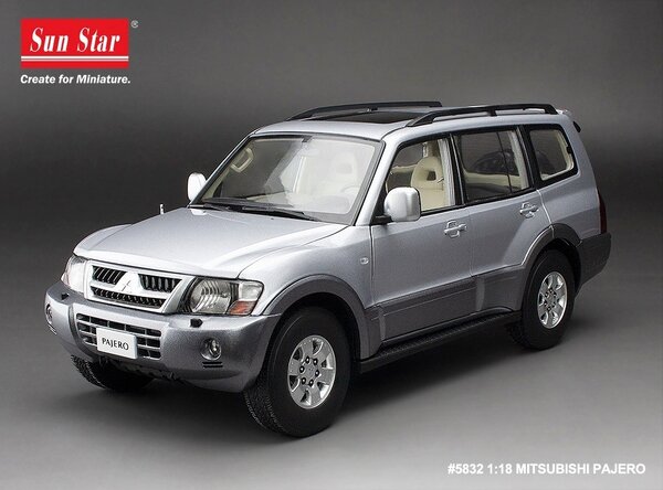 Mitsubishi Mitsubishi Pajero 3.5L V6 V73 -1:18 - Sun Star Mitsubishi Mitsubishi Pajero 3.5L V6 V73 -1:18 - Sun Star
