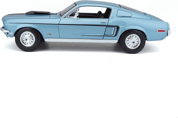 Ford Ford Mustang GT Cobra Jet 1968 - 1:18 - Maisto Ford Ford Mustang GT Cobra Jet 1968 - 1:18 - Maisto