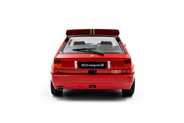 Lancia Lancia Delta HF Integrale Edizione Finale 1995 - 1:18 - Solido Lancia Lancia Delta HF Integrale Edizione Finale 1995 - 1:18 - Solido