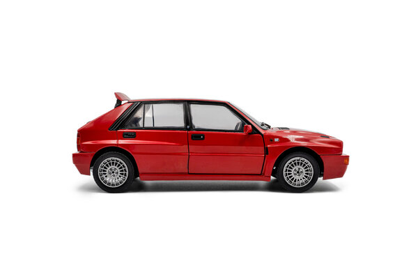 Lancia Lancia Delta HF Integrale Edizione Finale 1995 - 1:18 - Solido Lancia Lancia Delta HF Integrale Edizione Finale 1995 - 1:18 - Solido