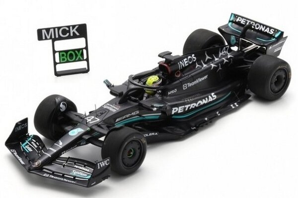 Fomule 1 Mercedes-Benz F1 #47 GP Spain 2023 Tyre Test M.Schumacher + Pit Board - 1:18 - Spark Fomule 1 Mercedes-Benz F1 #47 GP Spain 2023 Tyre Test M.Schumacher + Pit Board - 1:18 - Spark