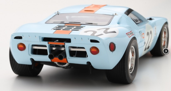 Ford Ford GT40 #22 Winner 12H Sebring 1969 - 1:18 - Spark Ford Ford GT40 #22 Winner 12H Sebring 1969 - 1:18 - Spark