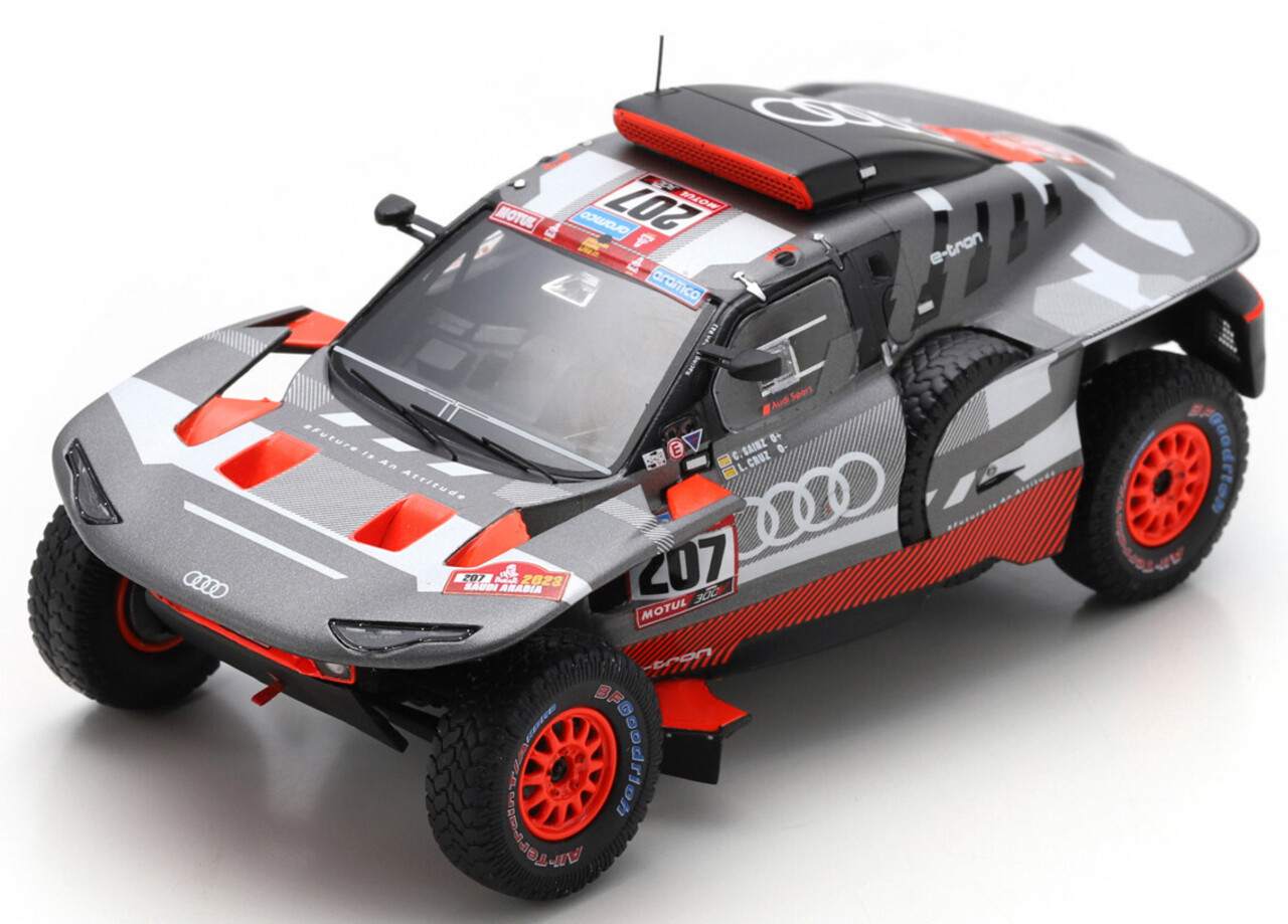 Audi Audi RS Q  e.Tron #207 Dakar Rally 2023 - 1:18 - Spark Audi Audi RS Q  e.Tron #207 Dakar Rally 2023 - 1:18 - Spark