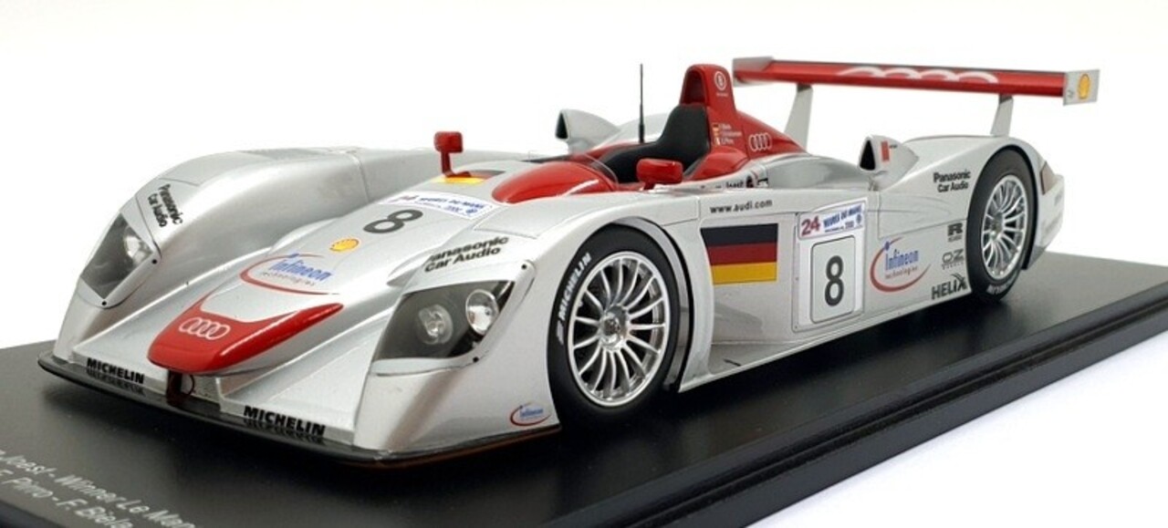 Audi Audi R8 #8 Winner 24H Le Mans 2000 - 1:18 - Spark Audi Audi R8 #8 Winner 24H Le Mans 2000 - 1:18 - Spark