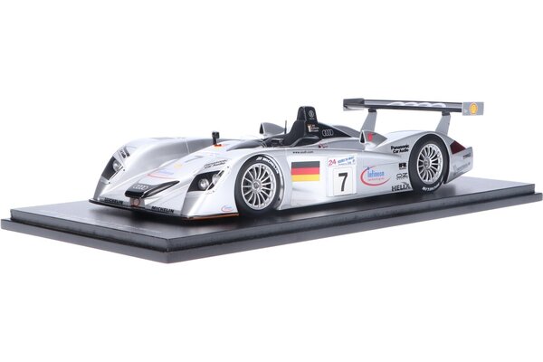 Audi Audi R8 #7 3rd 24H Le Mans 2000 - 1:18 - Spark Audi Audi R8 #7 3rd 24H Le Mans 2000 - 1:18 - Spark