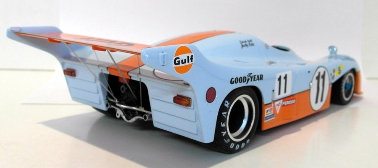 Porsche Mirage Gulf #11 Winner 24H Le Mans 1975 - 1:43 - Spark Porsche Mirage Gulf #11 Winner 24H Le Mans 1975 - 1:43 - Spark