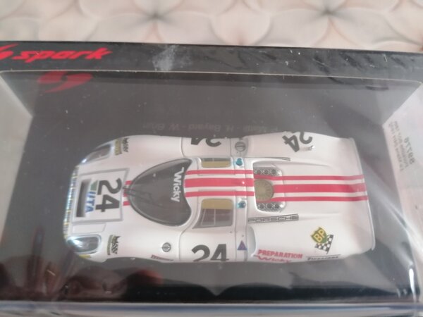 Porsche Porsche 907A #24 18th 24H Le Mans 1972   - 1:43  - Spark Porsche Porsche 907A #24 18th 24H Le Mans 1972   - 1:43  - Spark