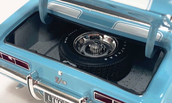 Chevrolet Chevrolet Camaro Z/28 Coupe 1969 + Vinyl Top - 1:18 - ACME