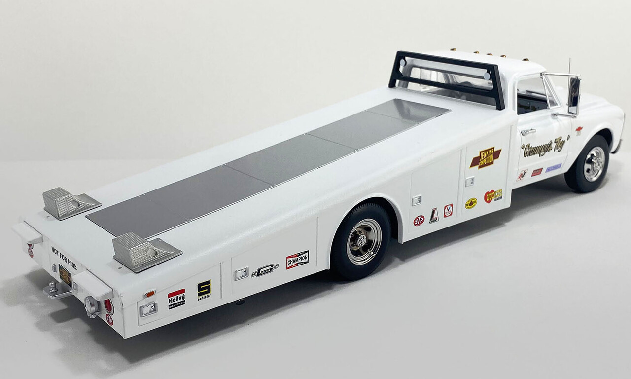 Chevrolet Chevrolet C-30 Ramp Truck Car Transporter + Slide Out Ramps 'Grumpy's Toy' 1967 - 1:18 - ACME Chevrolet Chevrolet C-30 Ramp Truck Car Transporter + Slide Out Ramps 'Grumpy's Toy' 1967 - 1:18 - ACME