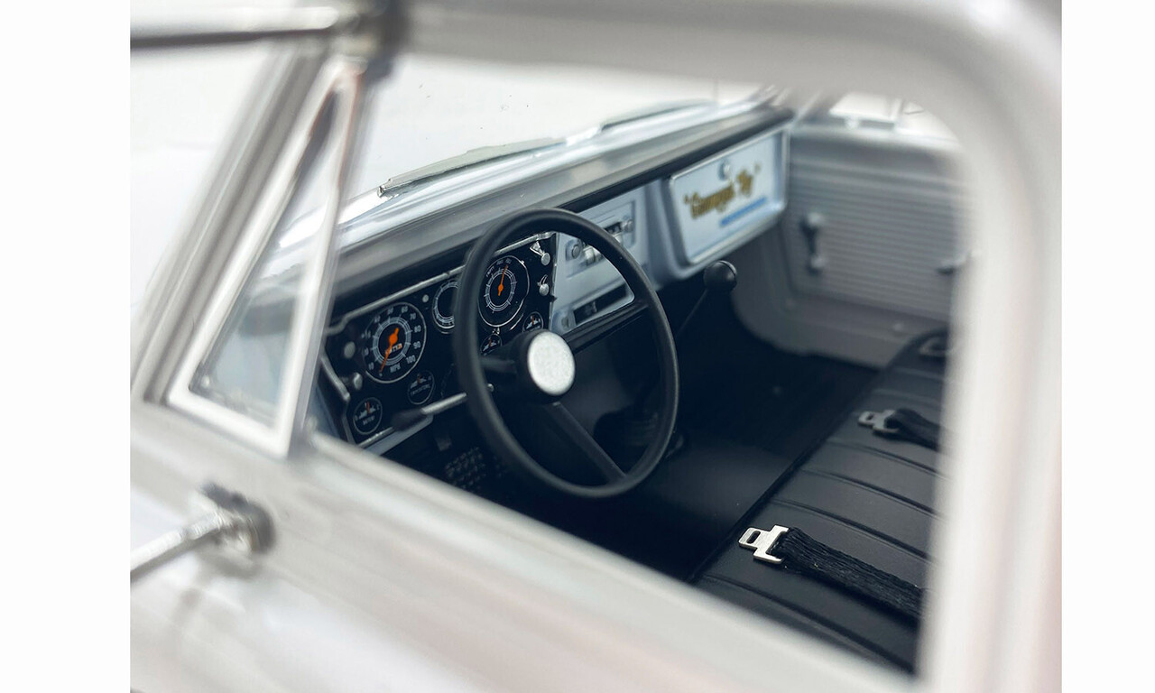 Chevrolet Chevrolet C-30 Ramp Truck Car Transporter + Slide Out Ramps 'Grumpy's Toy' 1967 - 1:18 - ACME Chevrolet Chevrolet C-30 Ramp Truck Car Transporter + Slide Out Ramps 'Grumpy's Toy' 1967 - 1:18 - ACME