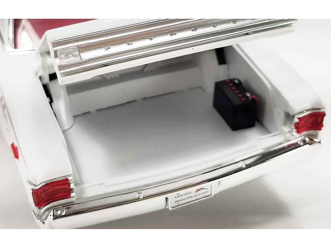 Plymouth Plymouth Belvedere II Super Stock 1967 (Don Grotheer) - 1:18 - ACME Plymouth Plymouth Belvedere II Super Stock 1967 (Don Grotheer) - 1:18 - ACME