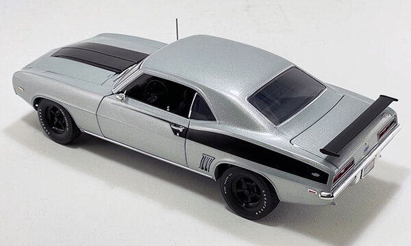 Chevrolet Chevrolet Camaro Copo Coupe 1969 - 1:18 - ACME Chevrolet Chevrolet Camaro Copo Coupe 1969 - 1:18 - ACME