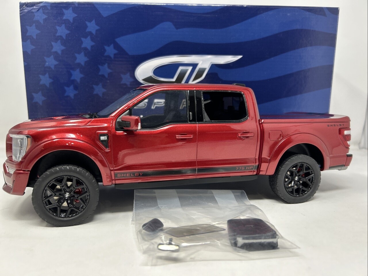 Shelby Shelby Ford F-150 Pick-Up 2022 - 1:18 - ACME/ GT Spirit Shelby Shelby Ford F-150 Pick-Up 2022 - 1:18 - ACME/ GT Spirit