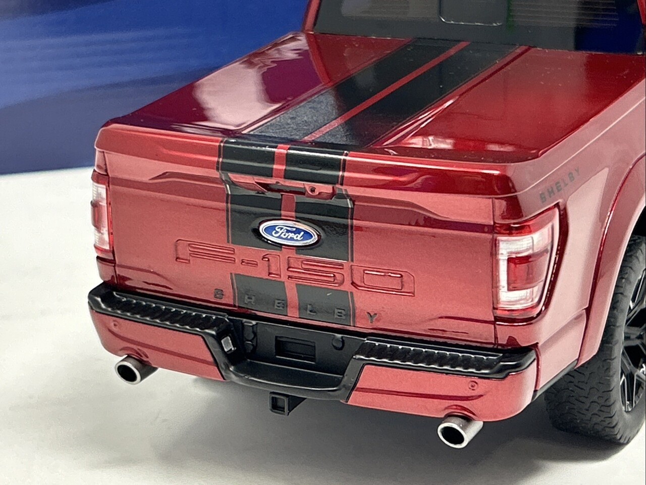 Shelby Shelby Ford F-150 Pick-Up 2022 - 1:18 - ACME/ GT Spirit Shelby Shelby Ford F-150 Pick-Up 2022 - 1:18 - ACME/ GT Spirit