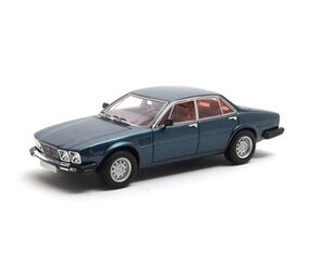 De Tomaso De Tomaso Deauville S2 1978-1985 - 1:43 - Matrix Scale Models