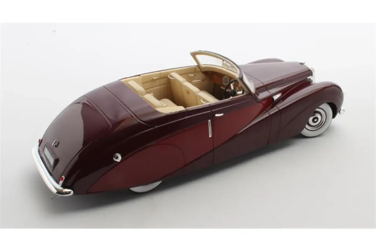 Daimler Daimler DE 36 Hooper 'Green Goddess' Cabriolet 1953 - 1:18 - Matrix Scale Models Daimler Daimler DE 36 Hooper 'Green Goddess' Cabriolet 1953 - 1:18 - Matrix Scale Models