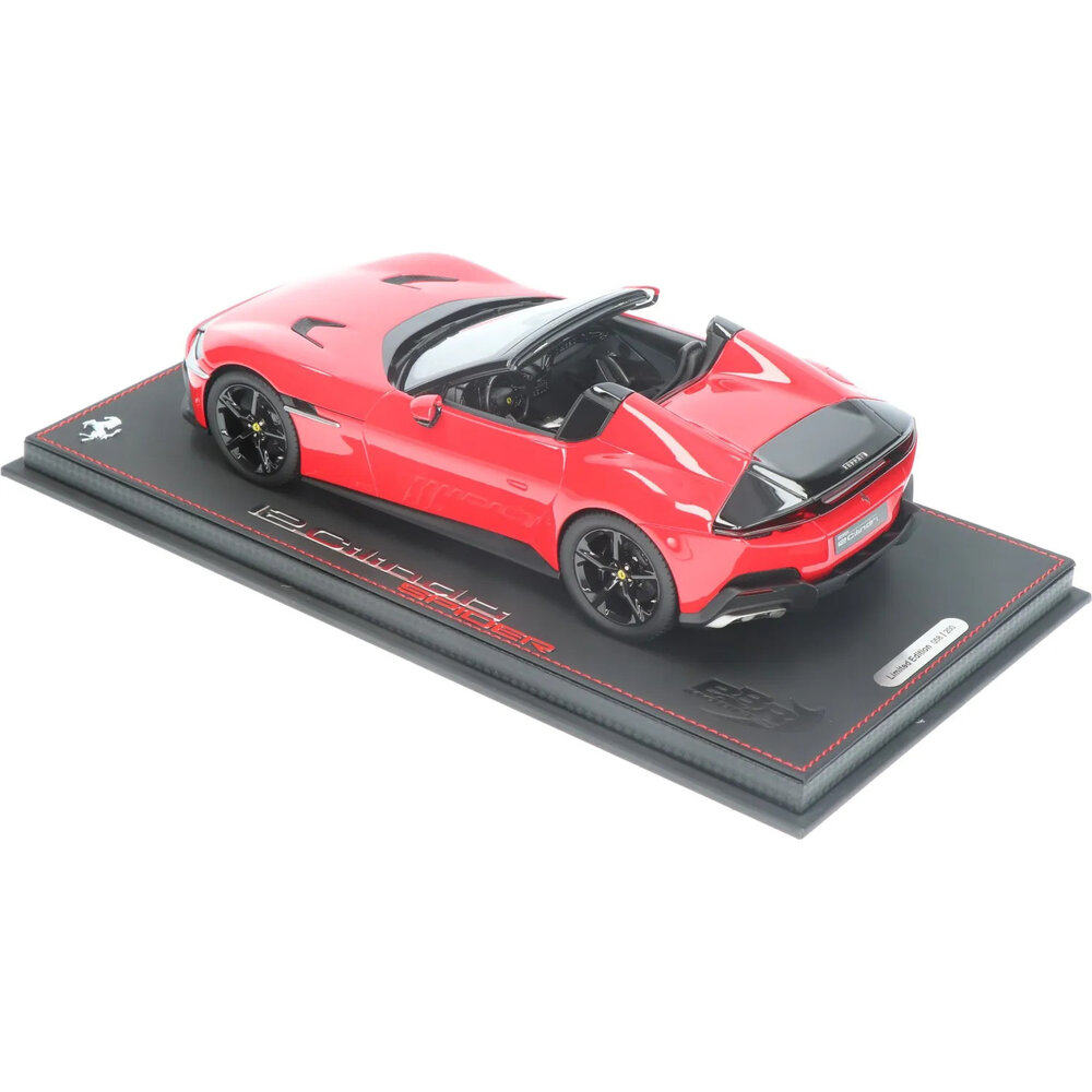 Ferrari Ferrari 12 Cil. V12 830cv Spider Open 2024 + Showcase - 1:18 - BBR Ferrari Ferrari 12 Cil. V12 830cv Spider Open 2024 + Showcase - 1:18 - BBR
