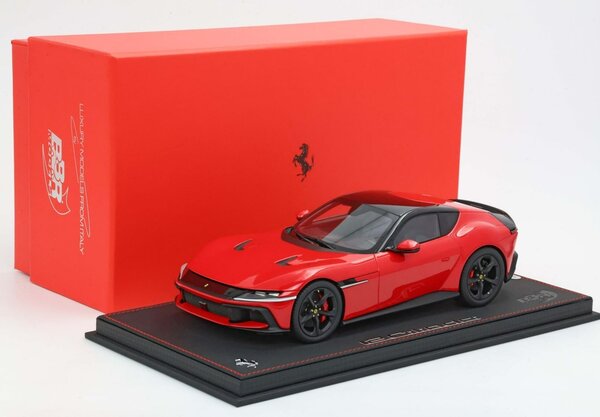 Ferrari Ferrari 12 Cil. V12 830cv Panoramic Roof 2024 + Matt Black Rims + Showcase - 1:18 - BBR Ferrari Ferrari 12 Cil. V12 830cv Panoramic Roof 2024 + Matt Black Rims + Showcase - 1:18 - BBR