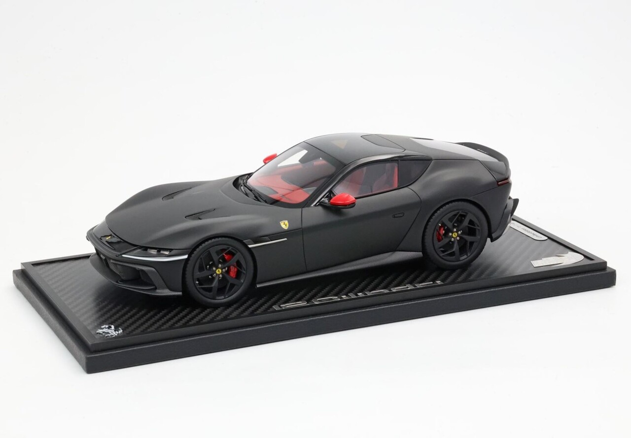 Ferrari Ferrari 12 Cil. V12 830cv Panoramic Roof 2024 + Showcase - 1:18 - BBR Ferrari Ferrari 12 Cil. V12 830cv Panoramic Roof 2024 + Showcase - 1:18 - BBR