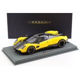 Pagani Pagani Utopia 2022 + Showcase - 1:18 - BBR Pagani Pagani Utopia 2022 + Showcase - 1:18 - BBR