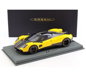 Pagani Pagani Utopia 2022 + Showcase - 1:18 - BBR Pagani Pagani Utopia 2022 + Showcase - 1:18 - BBR