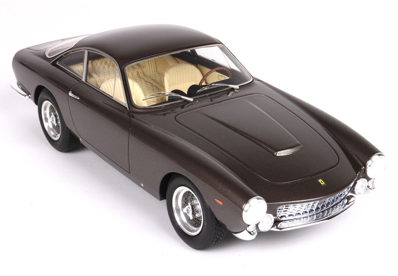 Ferrari Ferrari 250 GT Lusso Coupe 1963 Personal Car Steve McQueen + Showcase - 1:18 - BBR Ferrari Ferrari 250 GT Lusso Coupe 1963 Personal Car Steve McQueen + Showcase - 1:18 - BBR