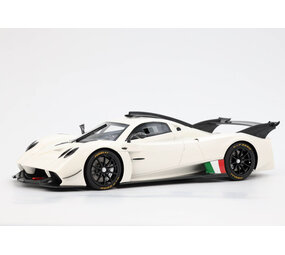 Pagani Pagani Huyara R 2021 + Showcase - 1:18 - BBR Pagani Pagani Huyara R 2021 + Showcase - 1:18 - BBR