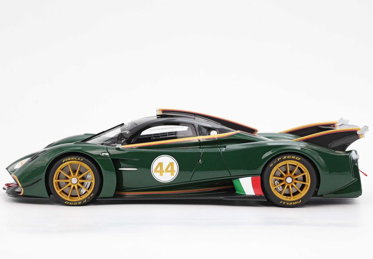 Pagani Pagani Huyara R #44 Racing 2021 + Showcase - 1:18 - BBR