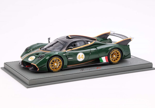 Pagani Pagani Huyara R #44 Racing 2021 + Showcase - 1:18 - BBR