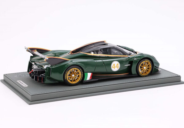 Pagani Pagani Huyara R #44 Racing 2021 + Showcase - 1:18 - BBR
