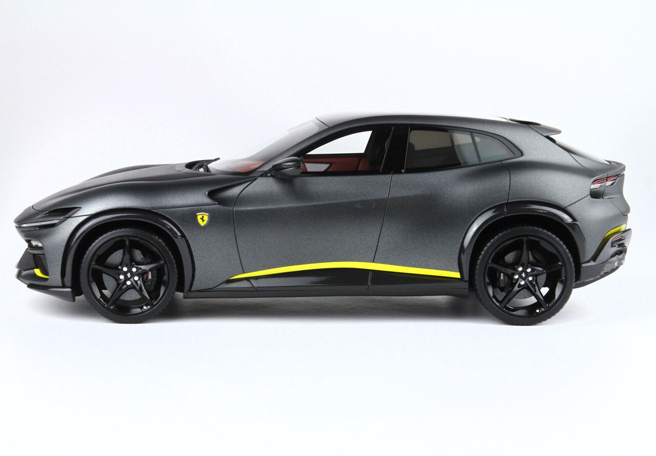 Ferrari Ferrari Purosangue SUV Panoramic Roof 2022 + Showcase - 1:18 - BBR Ferrari Ferrari Purosangue SUV Panoramic Roof 2022 + Showcase - 1:18 - BBR
