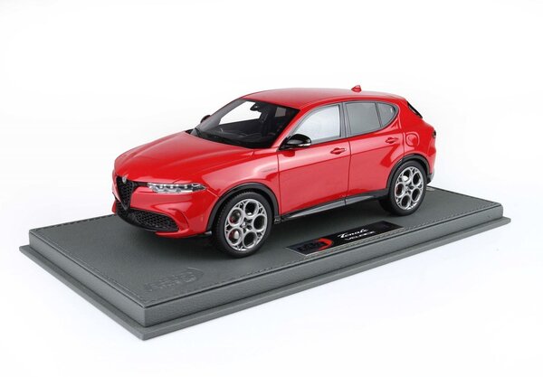 Alfa Romeo Alfa Romeo Tonale Veloce Plug-in-Hybrid 2023 + Showcase - 1:18 - BBR