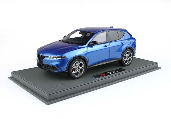 Alfa Romeo Alfa Romeo Tonale Veloce Plug-in-Hybrid 2023 + Showcase - 1:18 - BBR