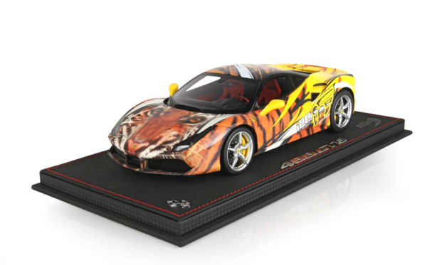 Ferrari Ferrari 458 GTB IPE Tiger 2021 + Showcase - 1:18 - BBR Ferrari Ferrari 458 GTB IPE Tiger 2021 + Showcase - 1:18 - BBR