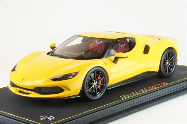 Ferrari Ferrari 296 GTB Hybrid 830HP V6 2021 + Showcase - 1:18 - BBR Ferrari Ferrari 296 GTB Hybrid 830HP V6 2021 + Showcase - 1:18 - BBR