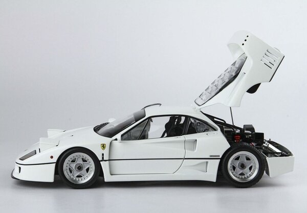 Ferrari Ferrari F40 1987 + Showcase - 1:18 - BBR /Kyosho Ferrari Ferrari F40 1987 + Showcase - 1:18 - BBR /Kyosho