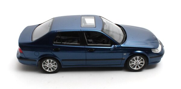 Saab Saab 9-5 Turbo Aero 1998-2004 - 1:18 - Cult Scale Models