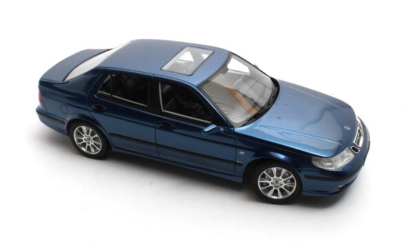 Saab Saab 9-5 Turbo Aero 1998-2004 - 1:18 - Cult Scale Models