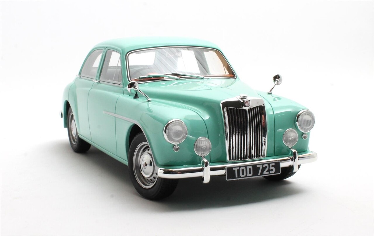 MG MG Magnette 1956-1958 - 1:18 - Cult Scale Models