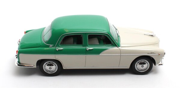 Alfa Romeo Alfa Romeo 1900 Super Berlina 1958 - 1:18 - Cult Scale Models